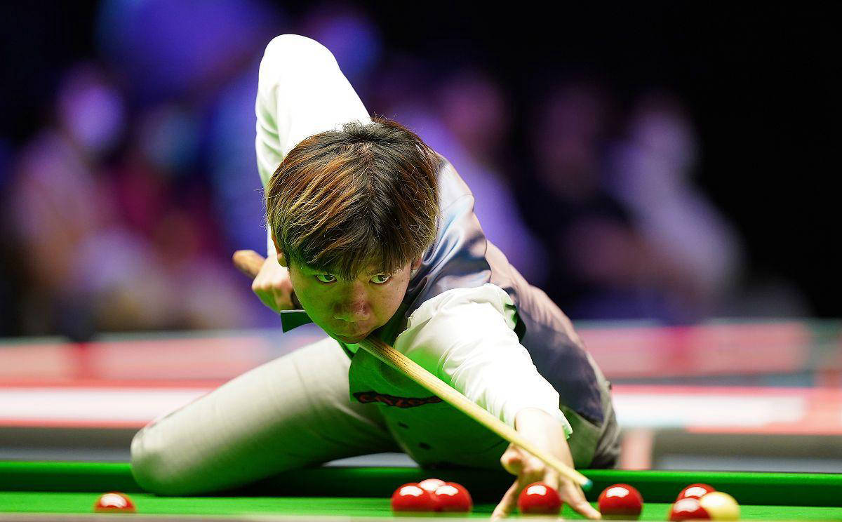 还用新的荣 还用新的荣