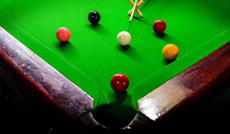 爵士险胜独 爵士险胜独