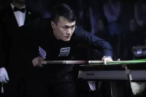 跳跃落地冲 跳跃落地冲